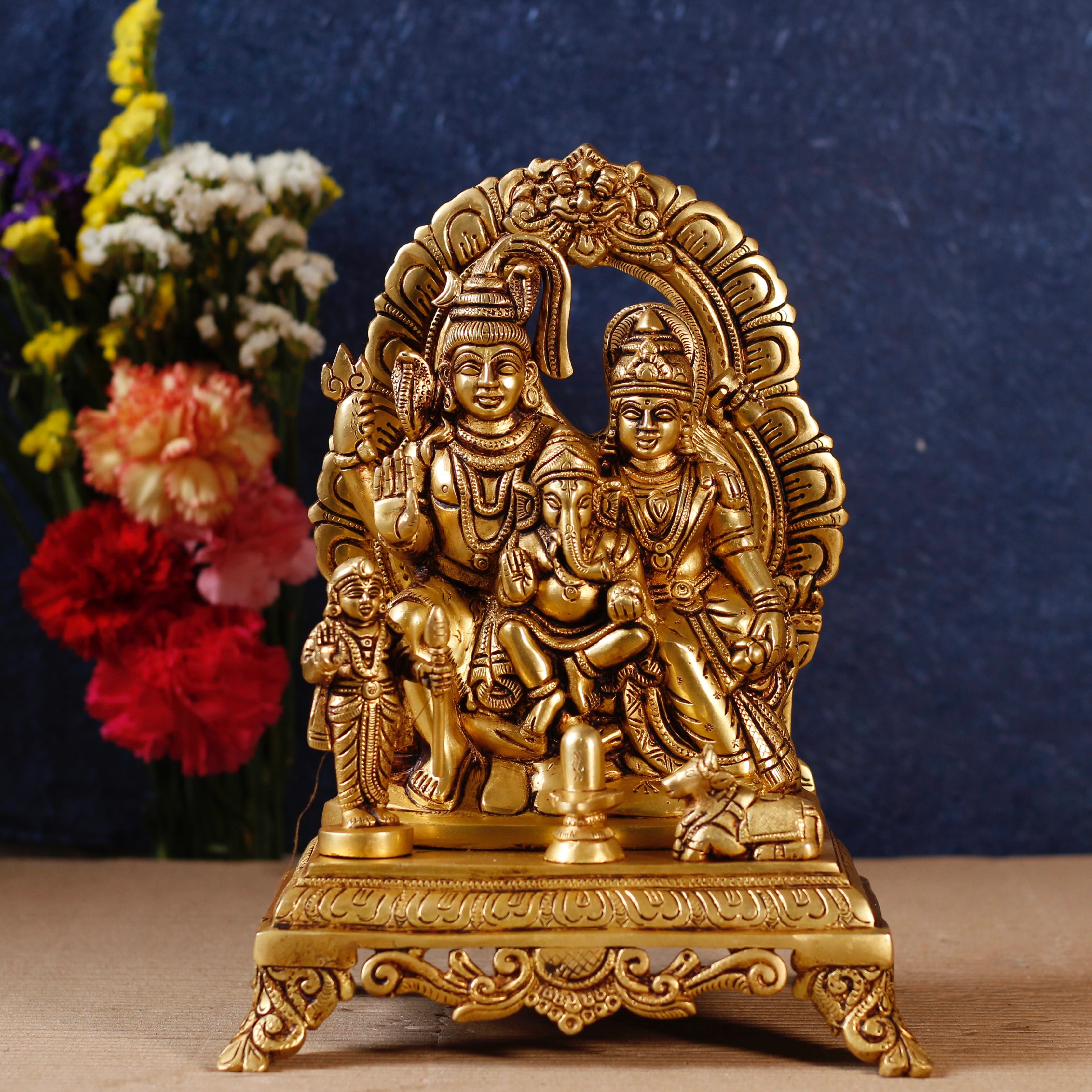 Lord Shiva Parivar In Brass In 13 Inches