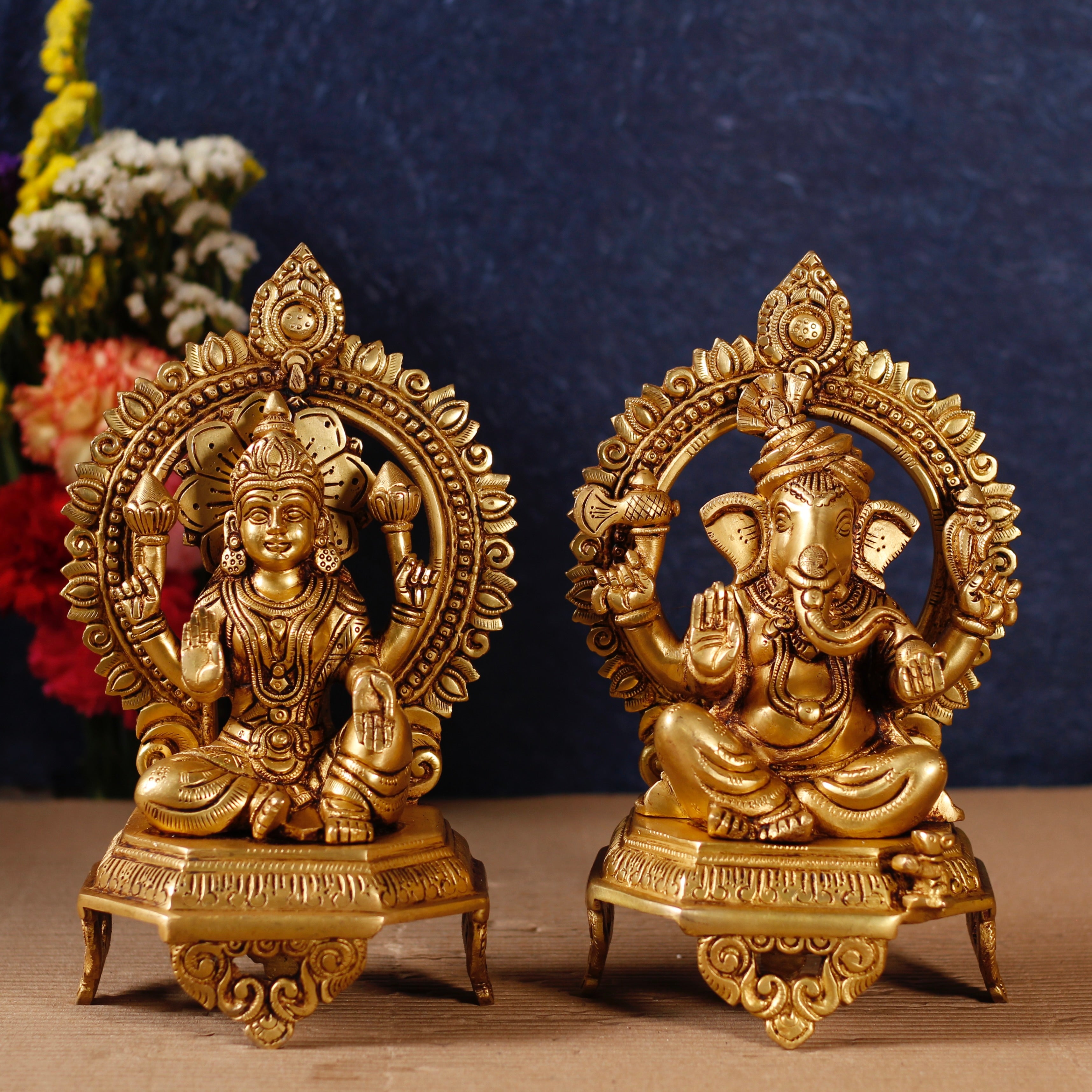 Lord ganesha and lakshmi pair