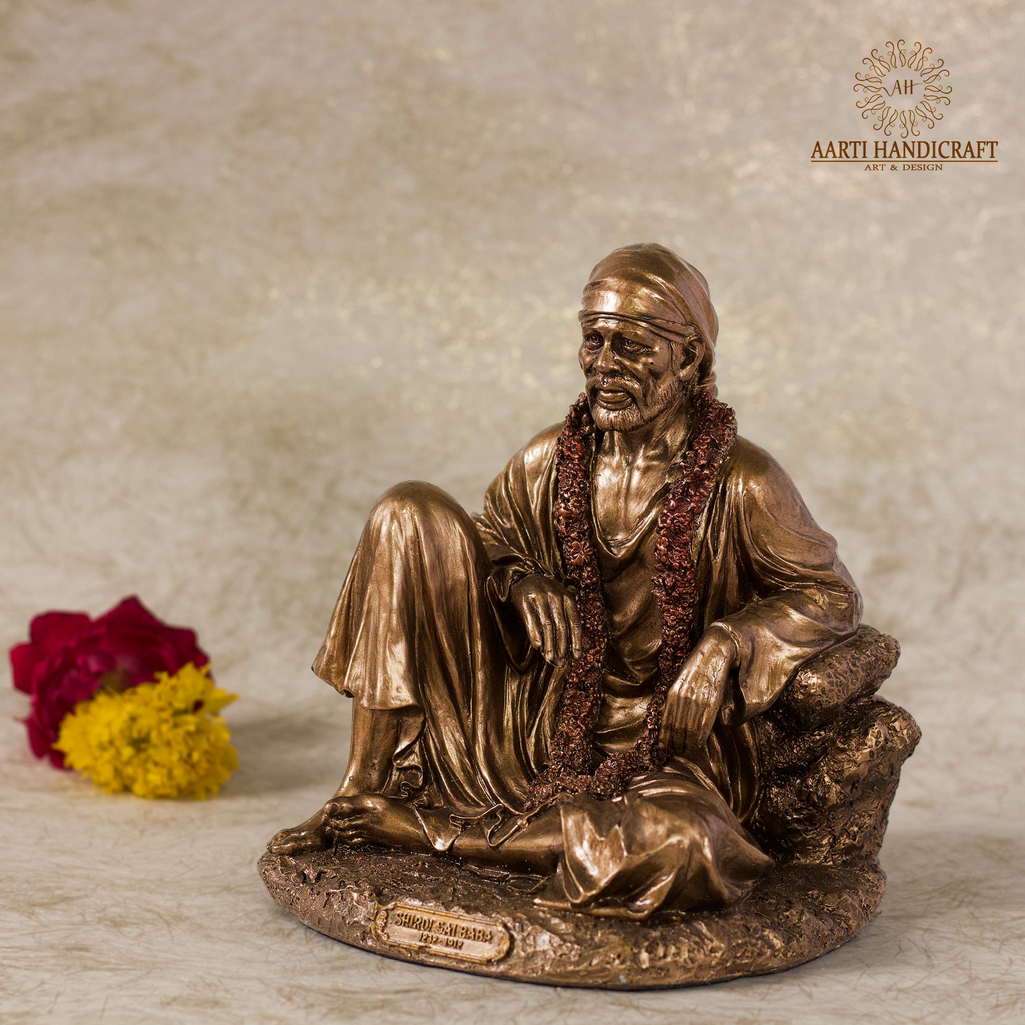 Shirdi Sai Baba Figurine