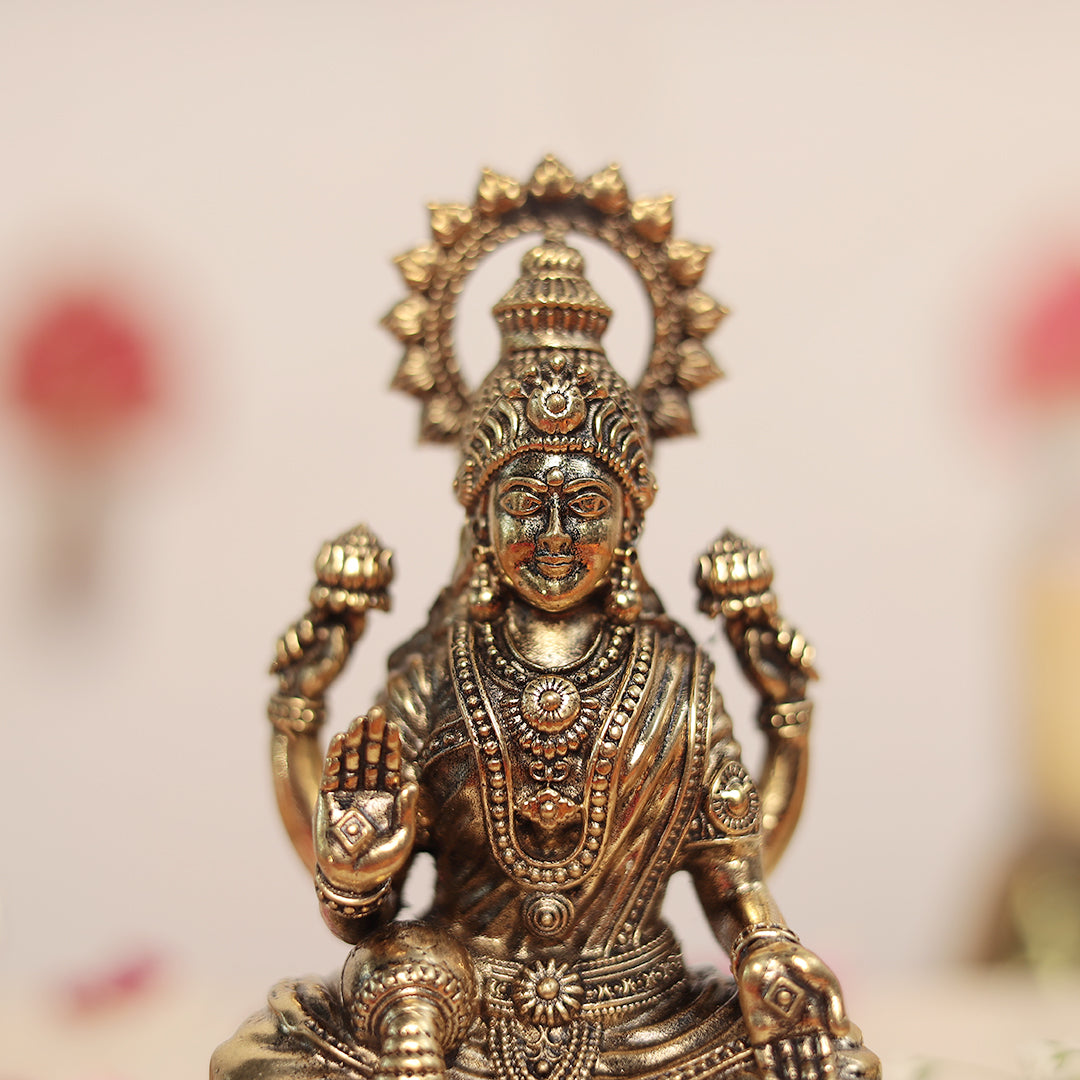 Brass Blessing Lakshmi and Ganesh Pair In 5 Inches (12.2 Cm)