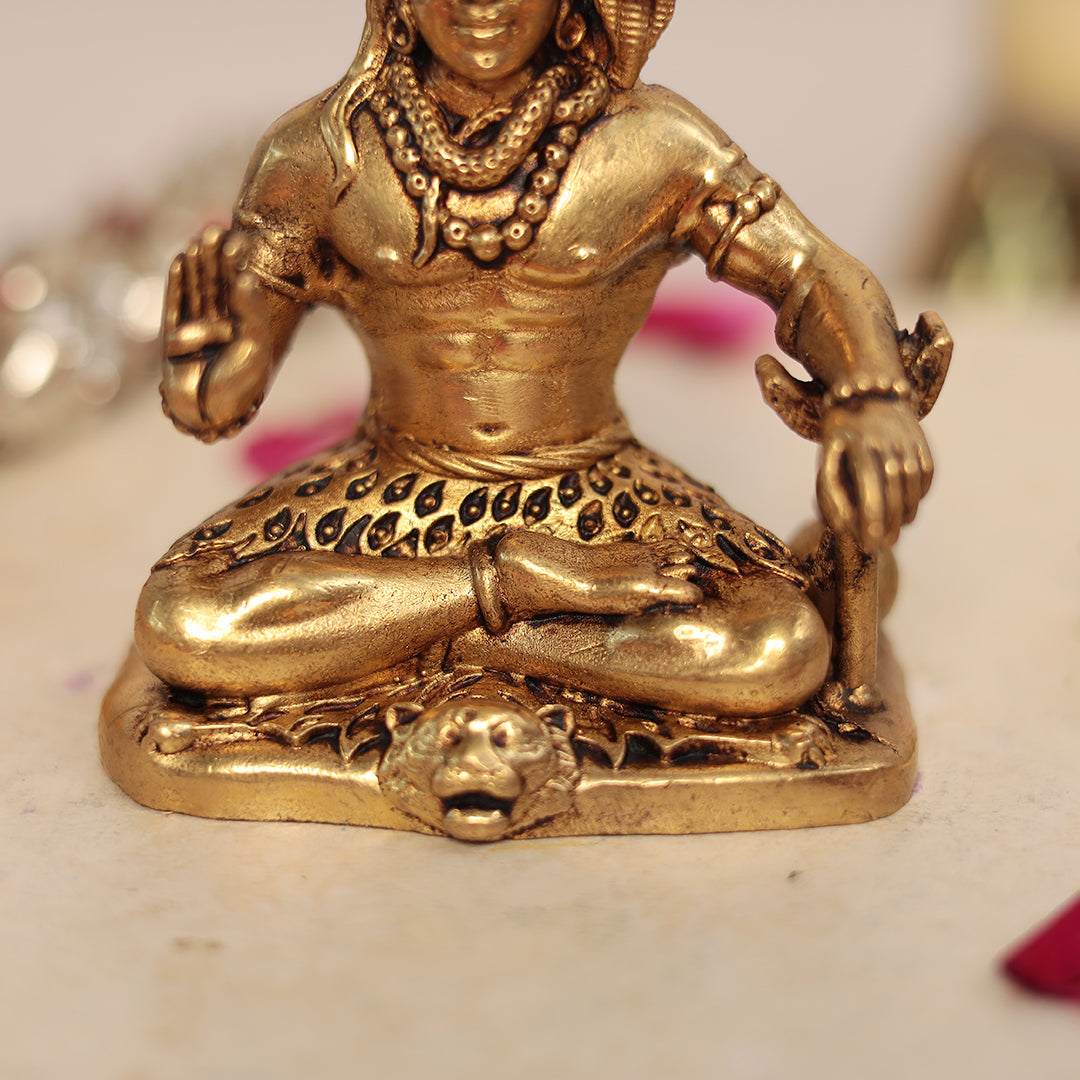 Superfine Brass Blessing Shiva/Shankar/Shambhu Idol In Abhaya Mudra