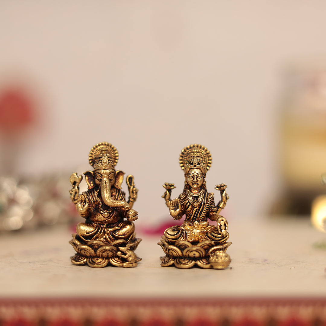 Beautiful Detailed Lakshmi Ganesh Pair for Pooja/Car Dashboard/For Gift in 1 Inches