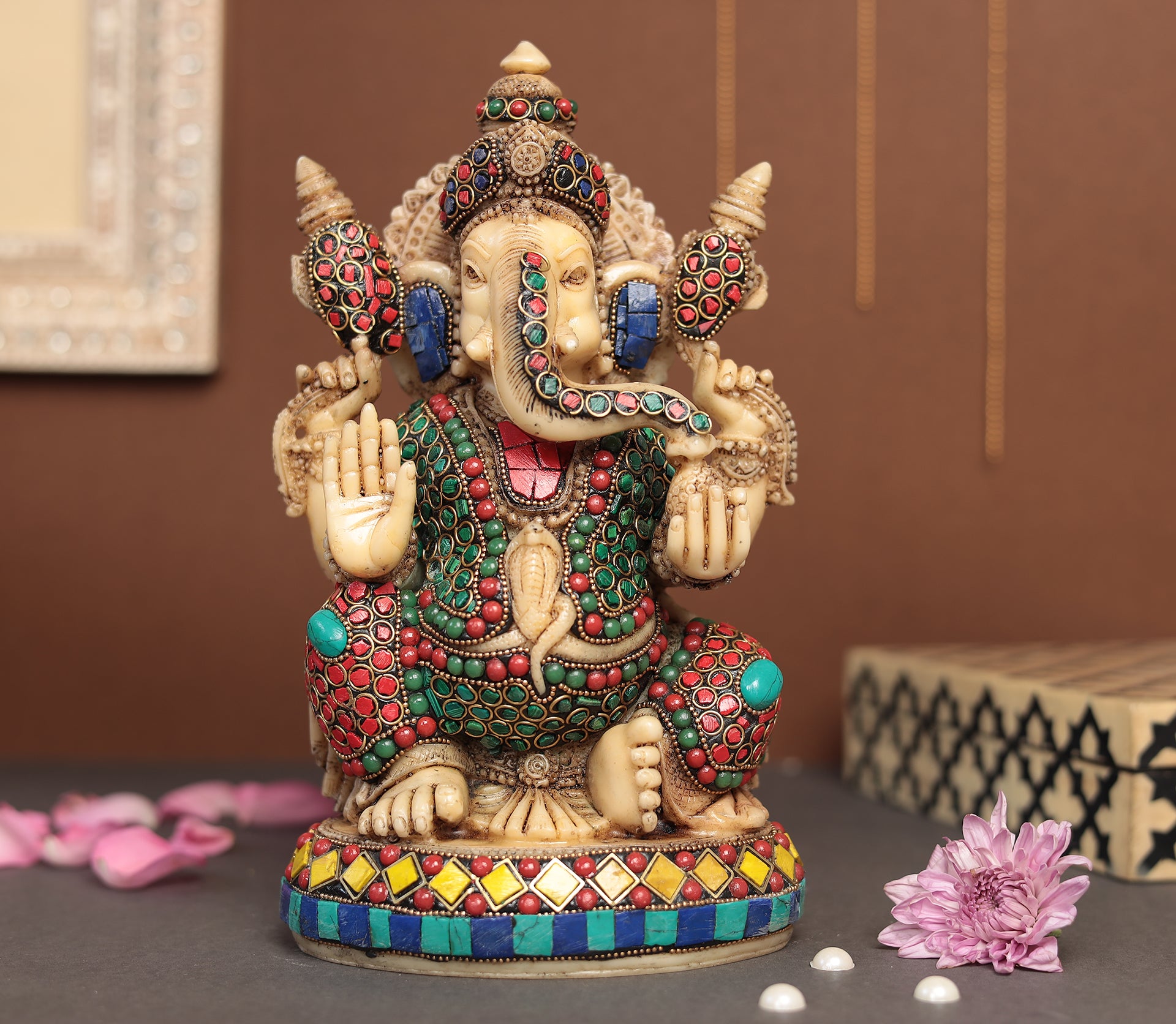 Gem Stone Work Ganesha | Resin (Marble Dust)