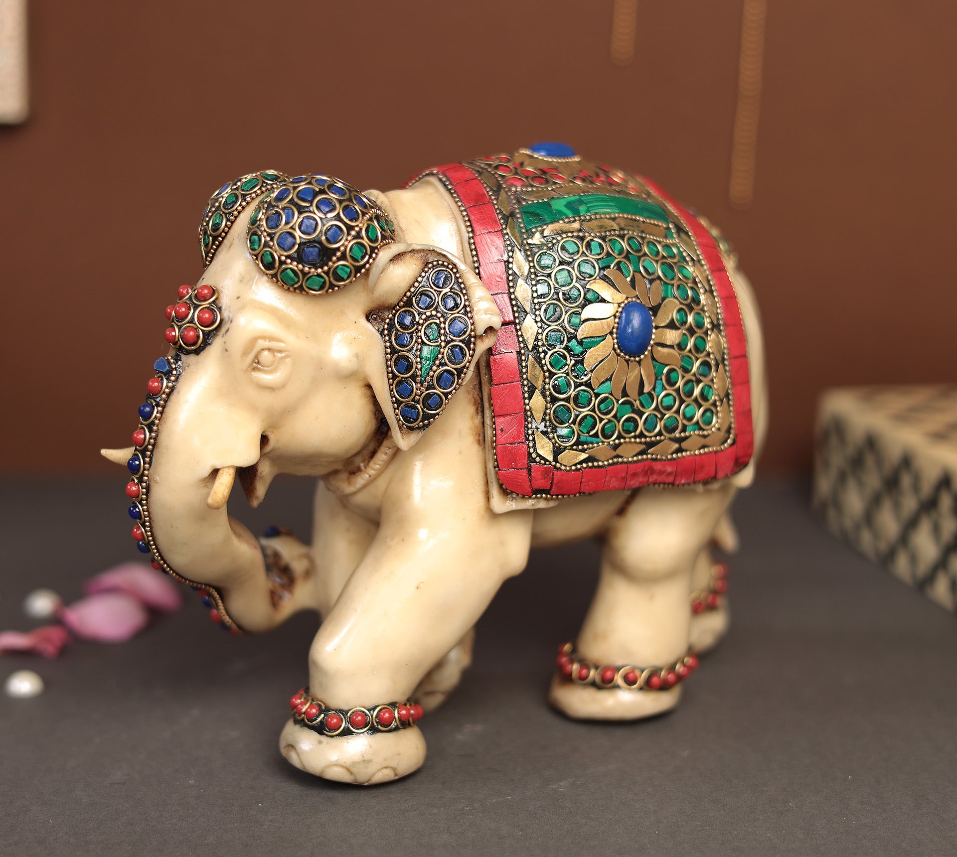 Stone Work Elephant In Resin (Marble Dust)