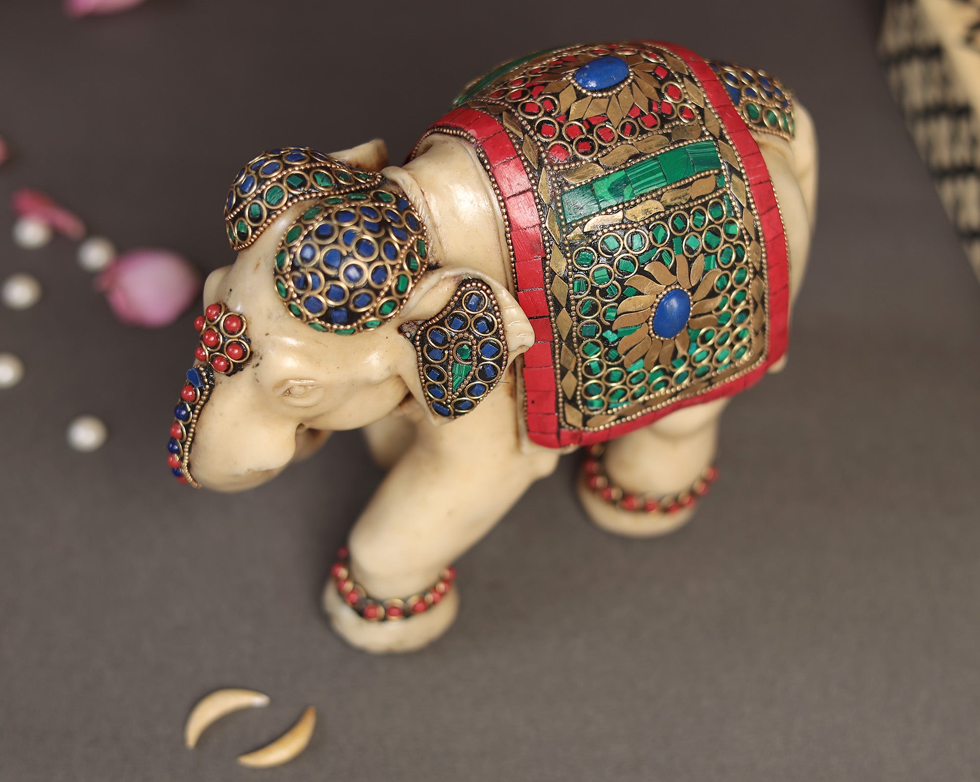 Stone Work Elephant In Resin (Marble Dust)