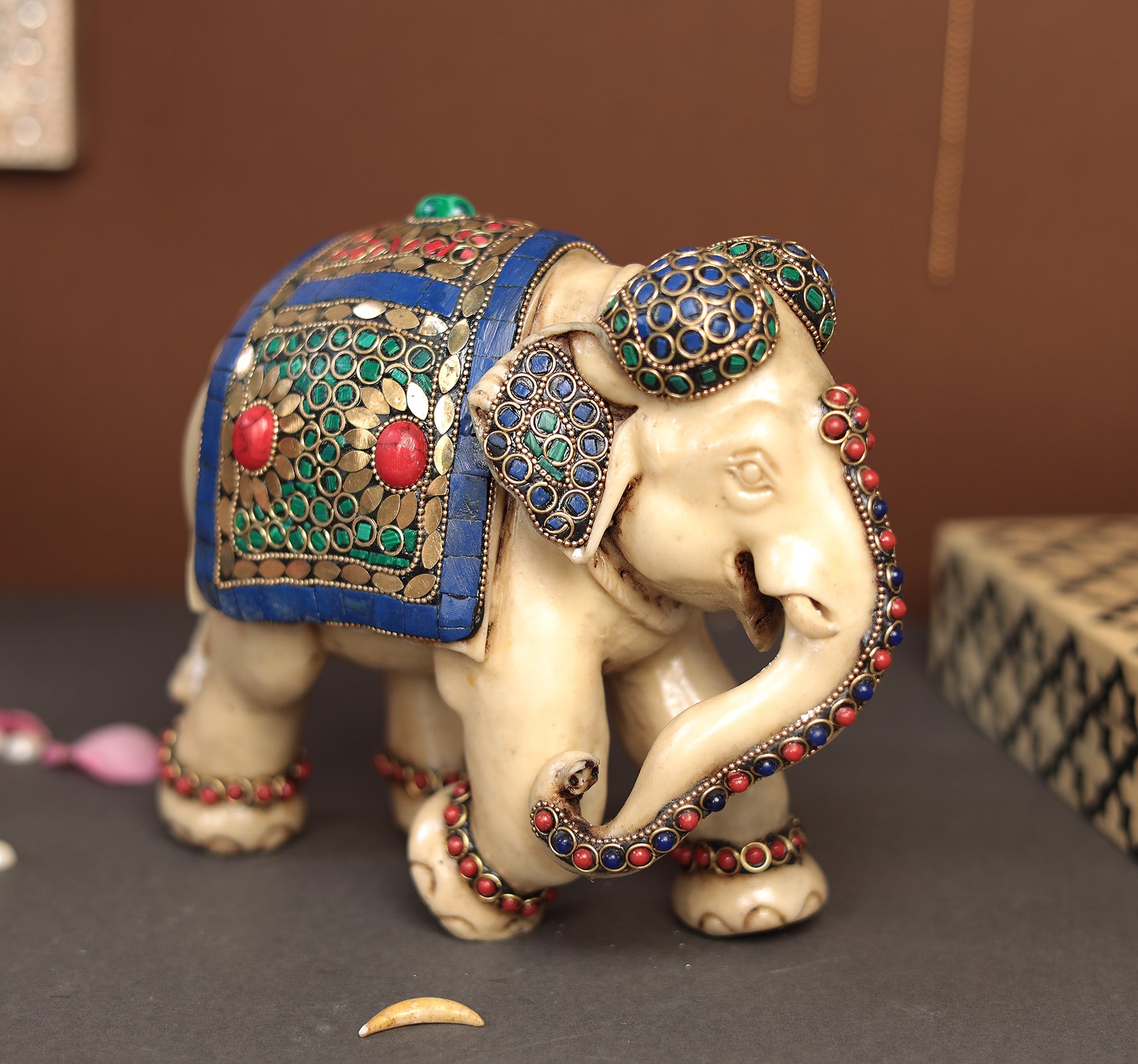 Stone Work Elephant In Resin (Marble Dust)