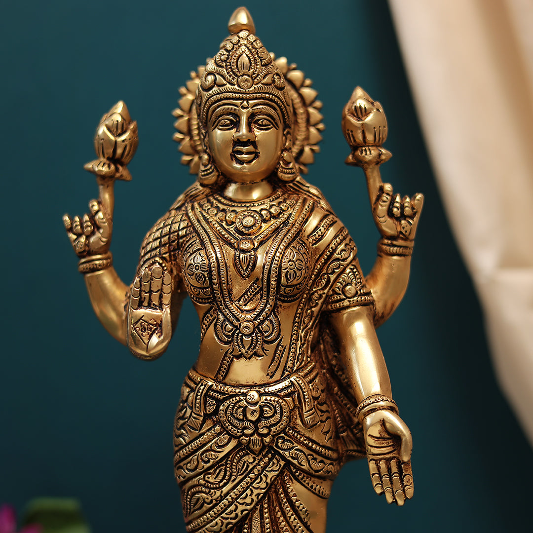 Brass Lord Vishnu and Godess Lakshmi Idol Set In Big Size