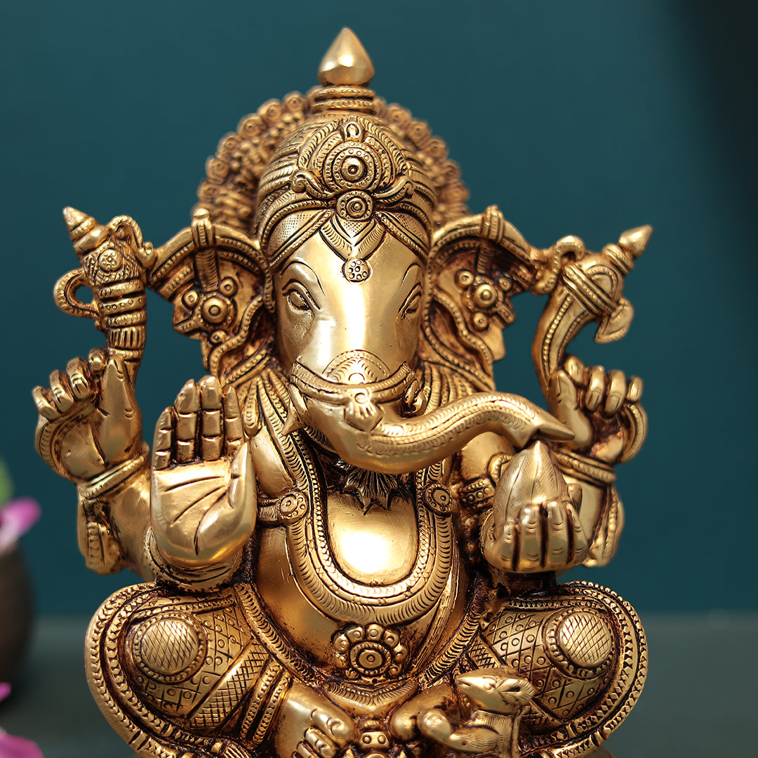 Brass Divine Lord Idampuri Ganesha Idol In Big Size