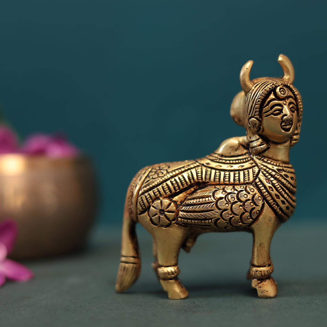 Mahavastu Brass Kamadhenu Cow Idol