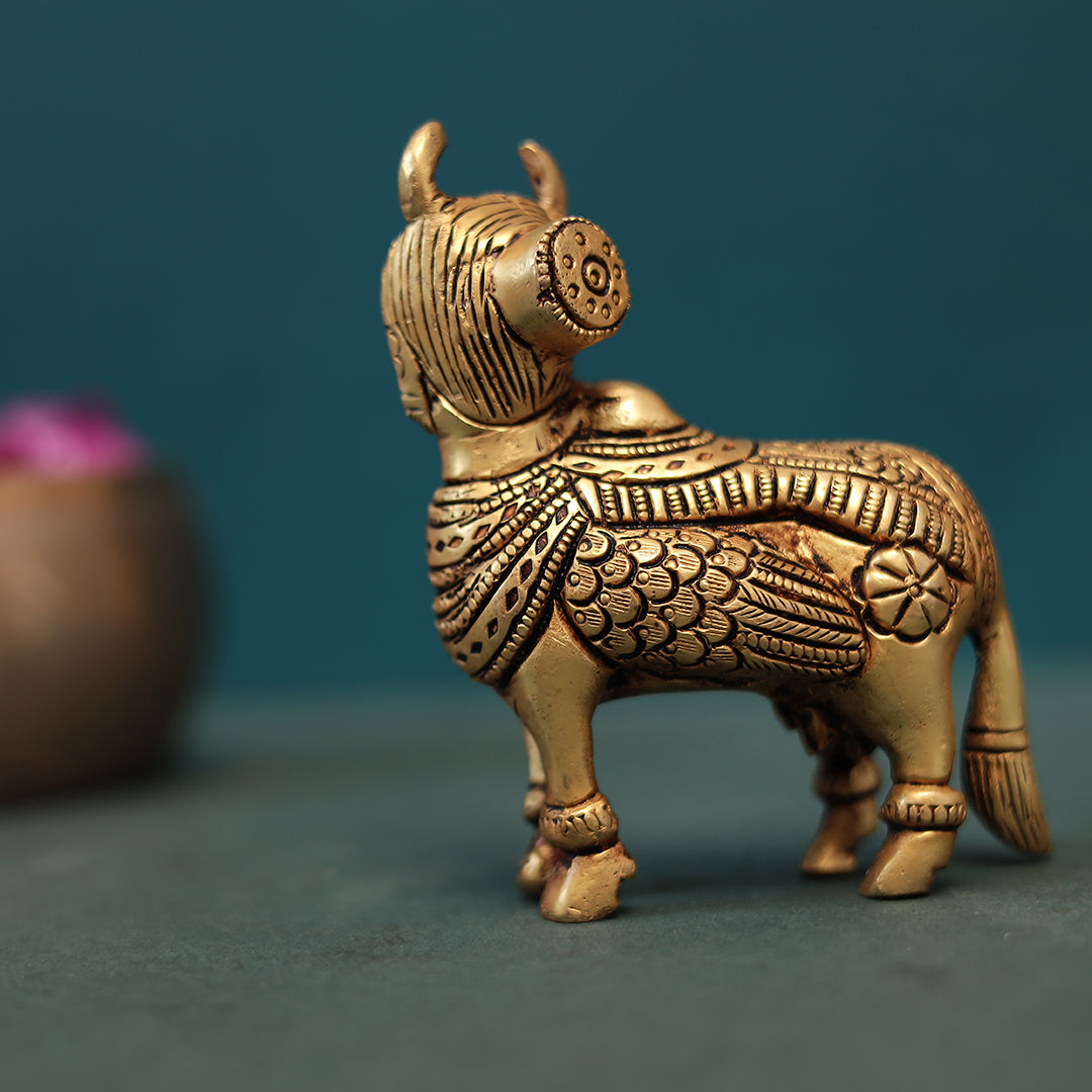 Mahavastu Brass Kamadhenu Cow Idol