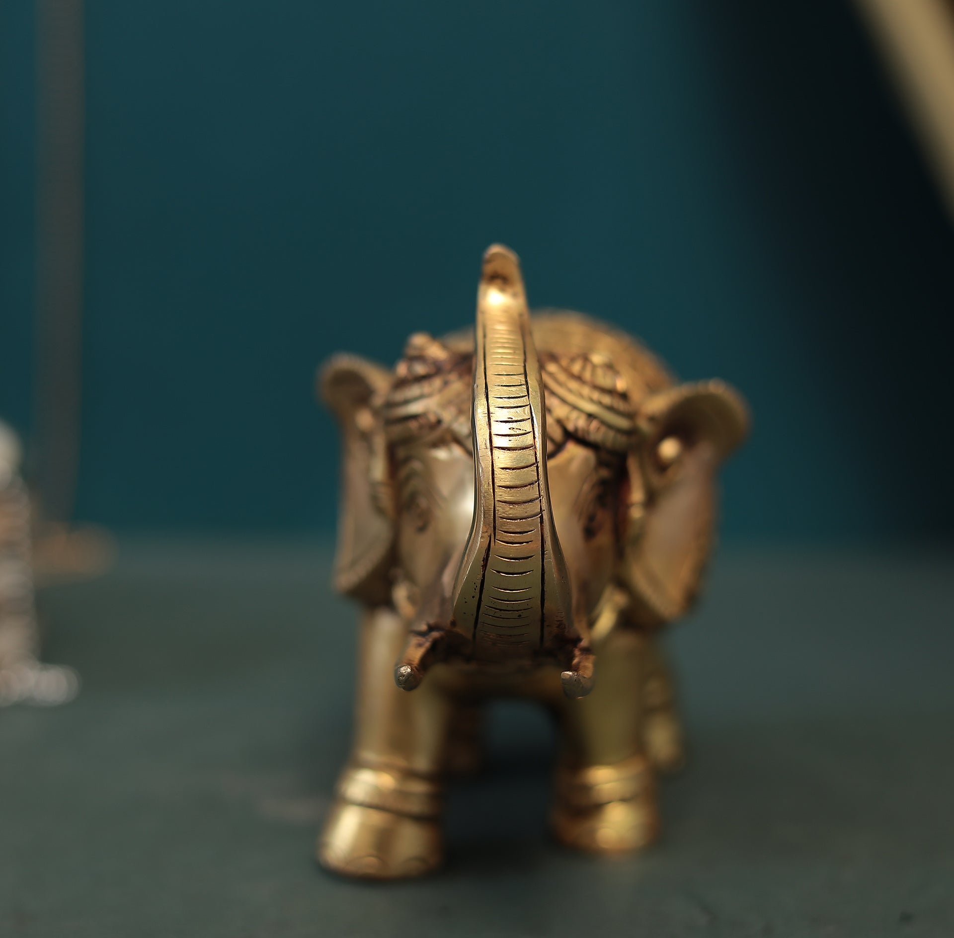 Superfine Brass Elephant Figurine In 5 Inch (12.7 Cm)