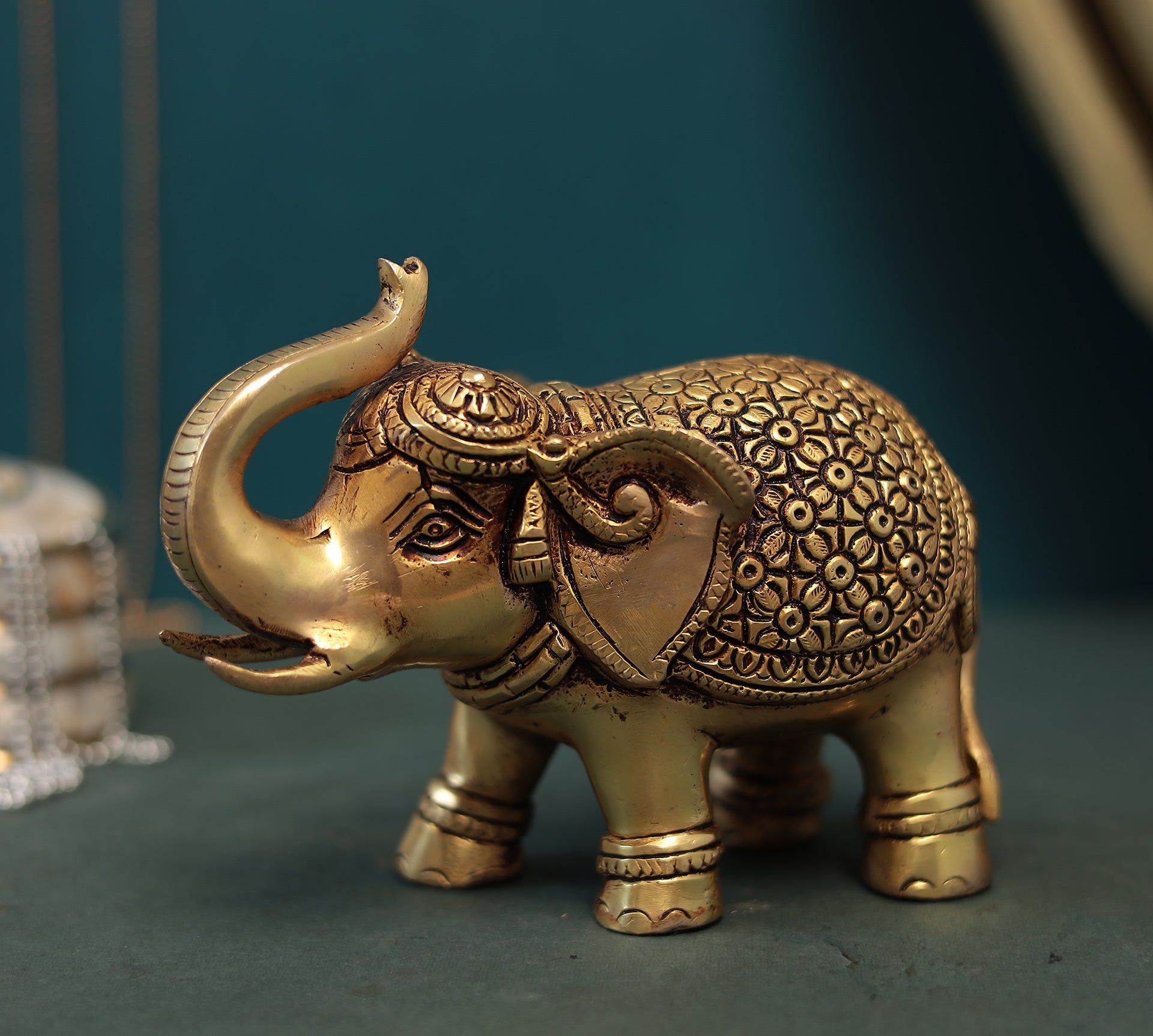 Superfine Brass Elephant Figurine In 5 Inch (12.7 Cm)