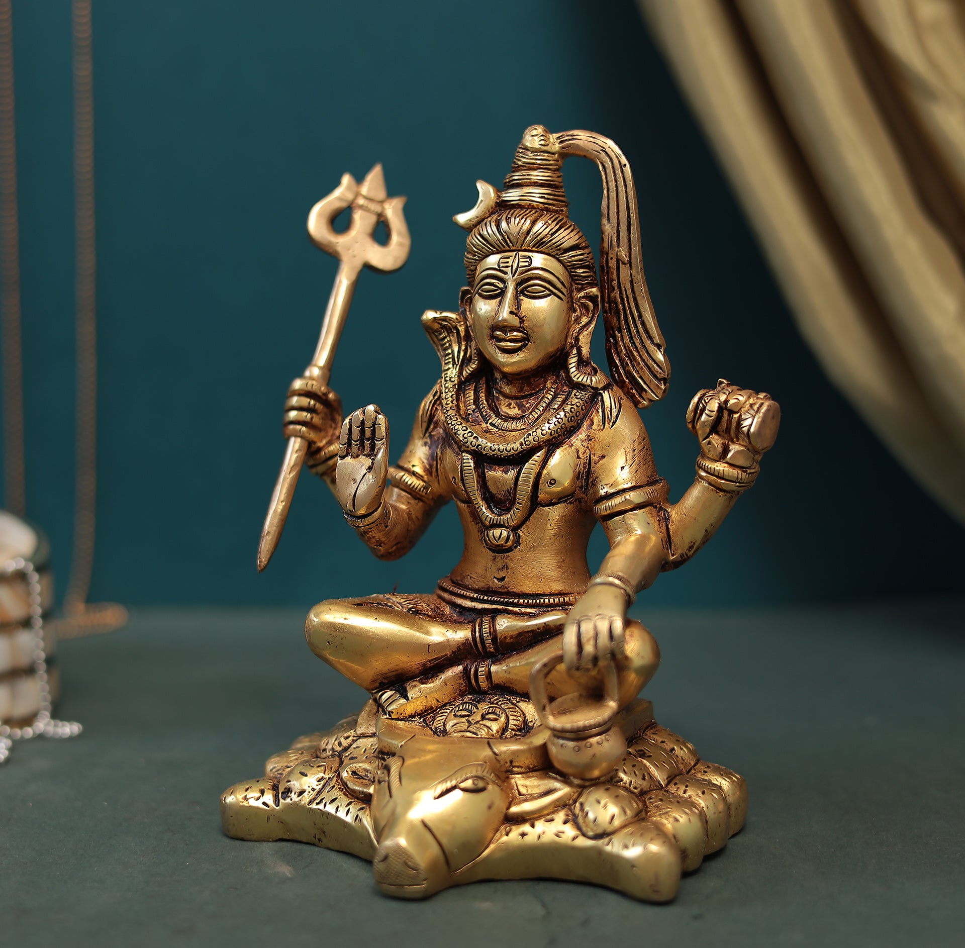 Brass Lord Shiva Idol In 7 Inch (17.78 Cm)