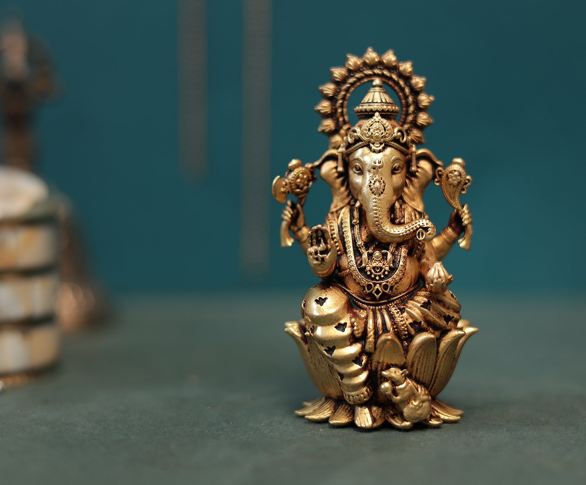 Superfine Antique Brass Lakshmi Ganesh Pair In 4 Inches