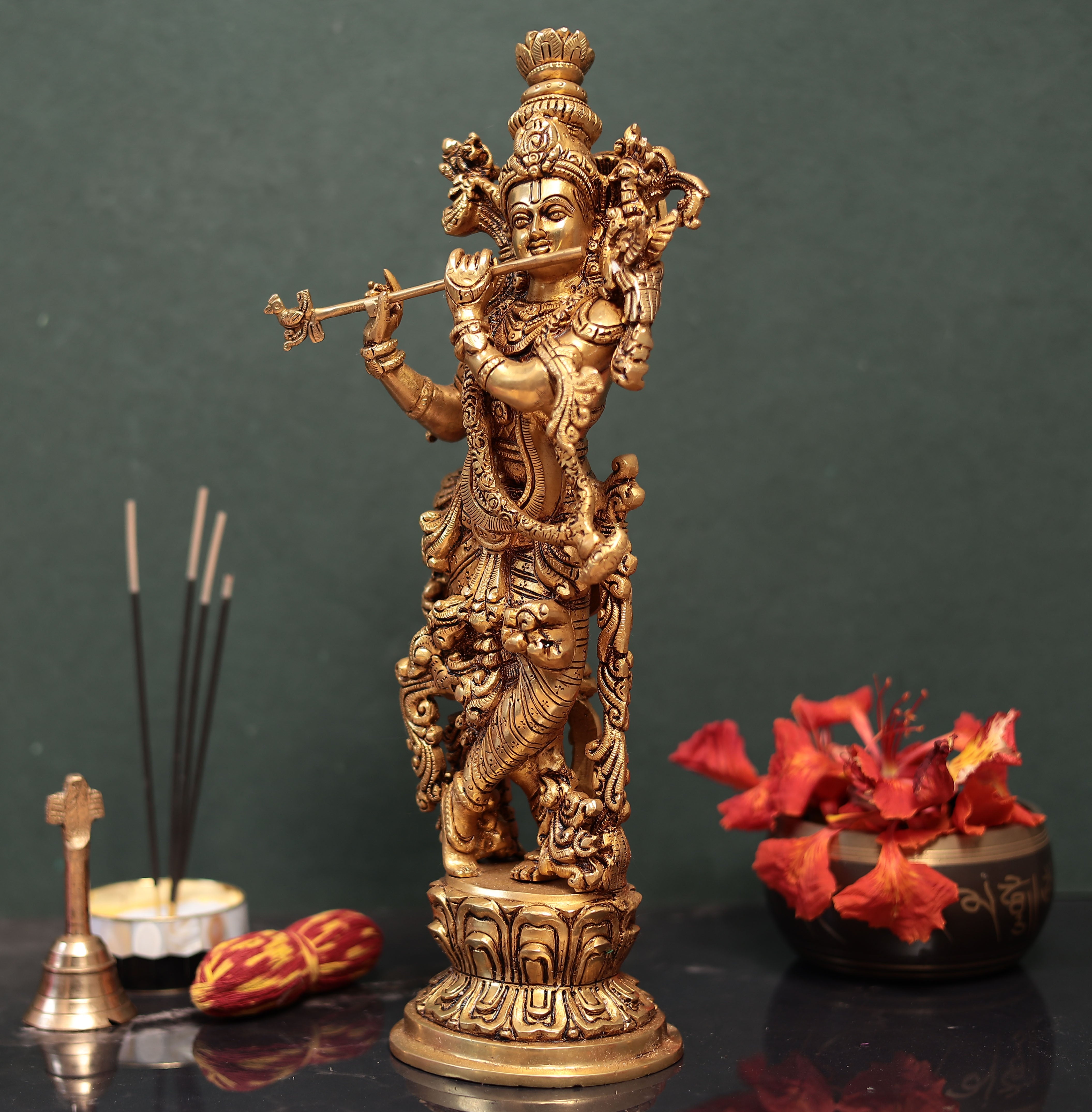 Lord Krishna Playing Flute In Brass In 15 Inches