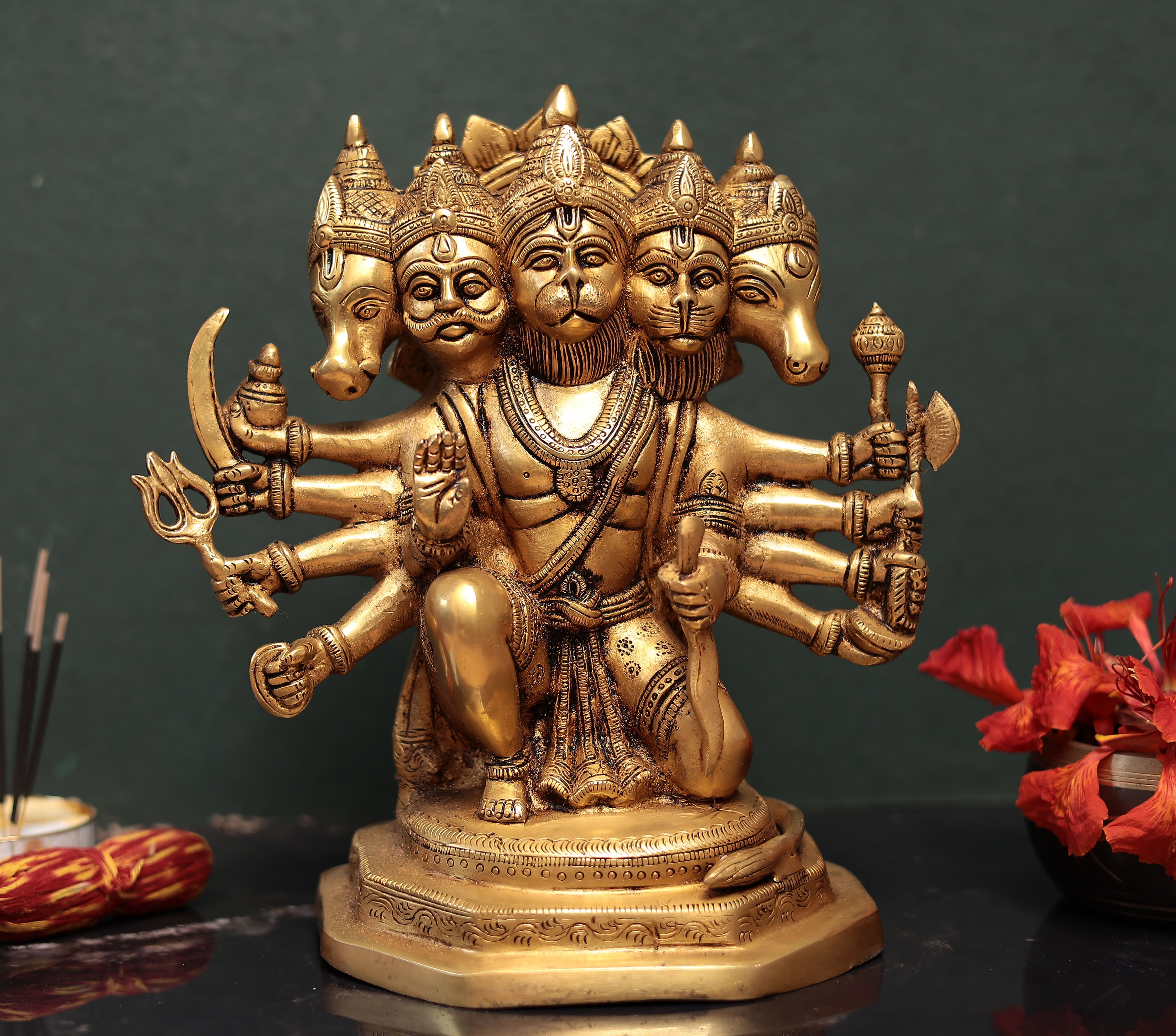 Panchmukhi 10-Armed Lord Hanuman Idol In 11 Inches | Brass