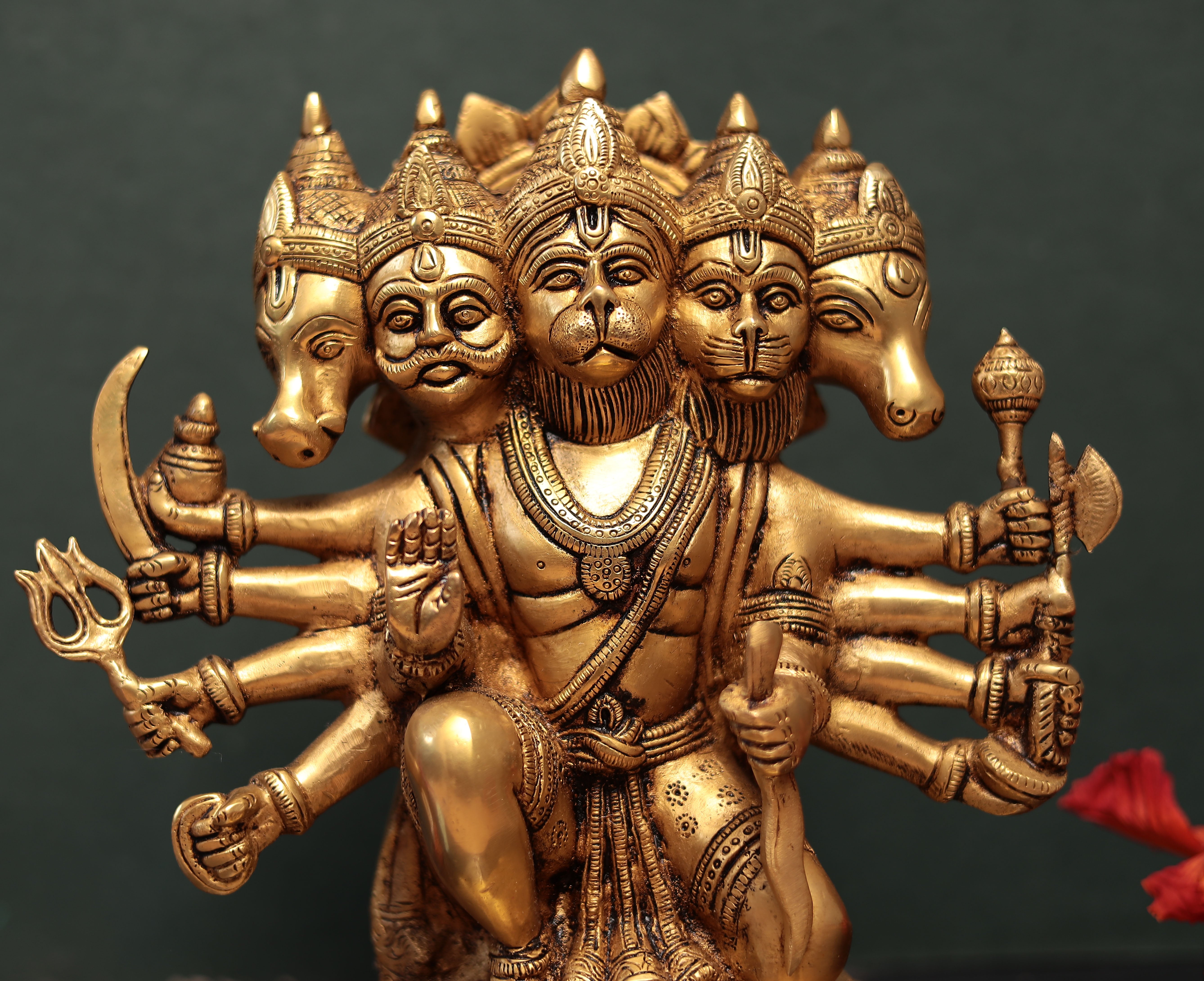 Panchmukhi 10-Armed Lord Hanuman Idol In 11 Inches | Brass