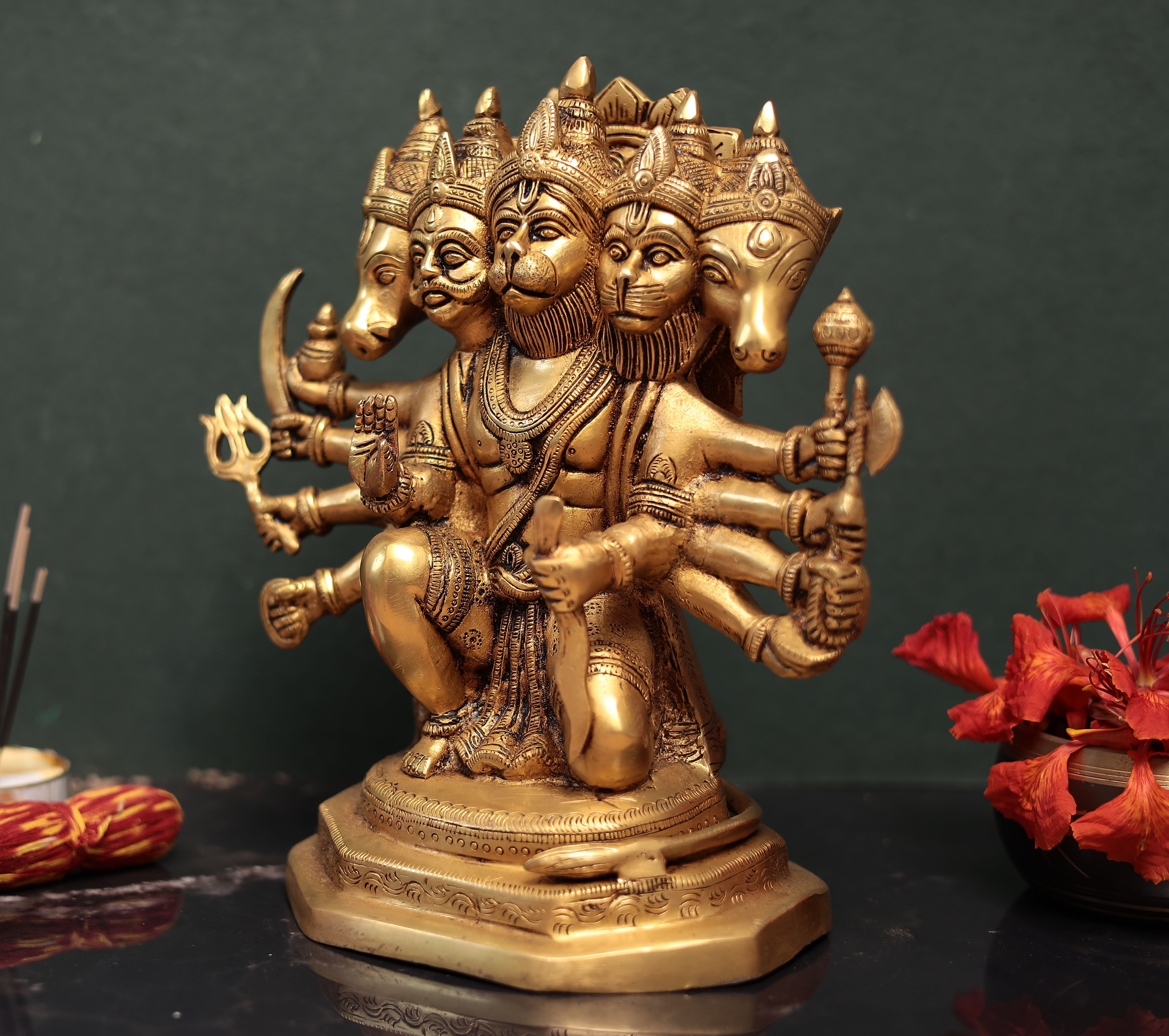 Panchmukhi 10-Armed Lord Hanuman Idol In 11 Inches | Brass