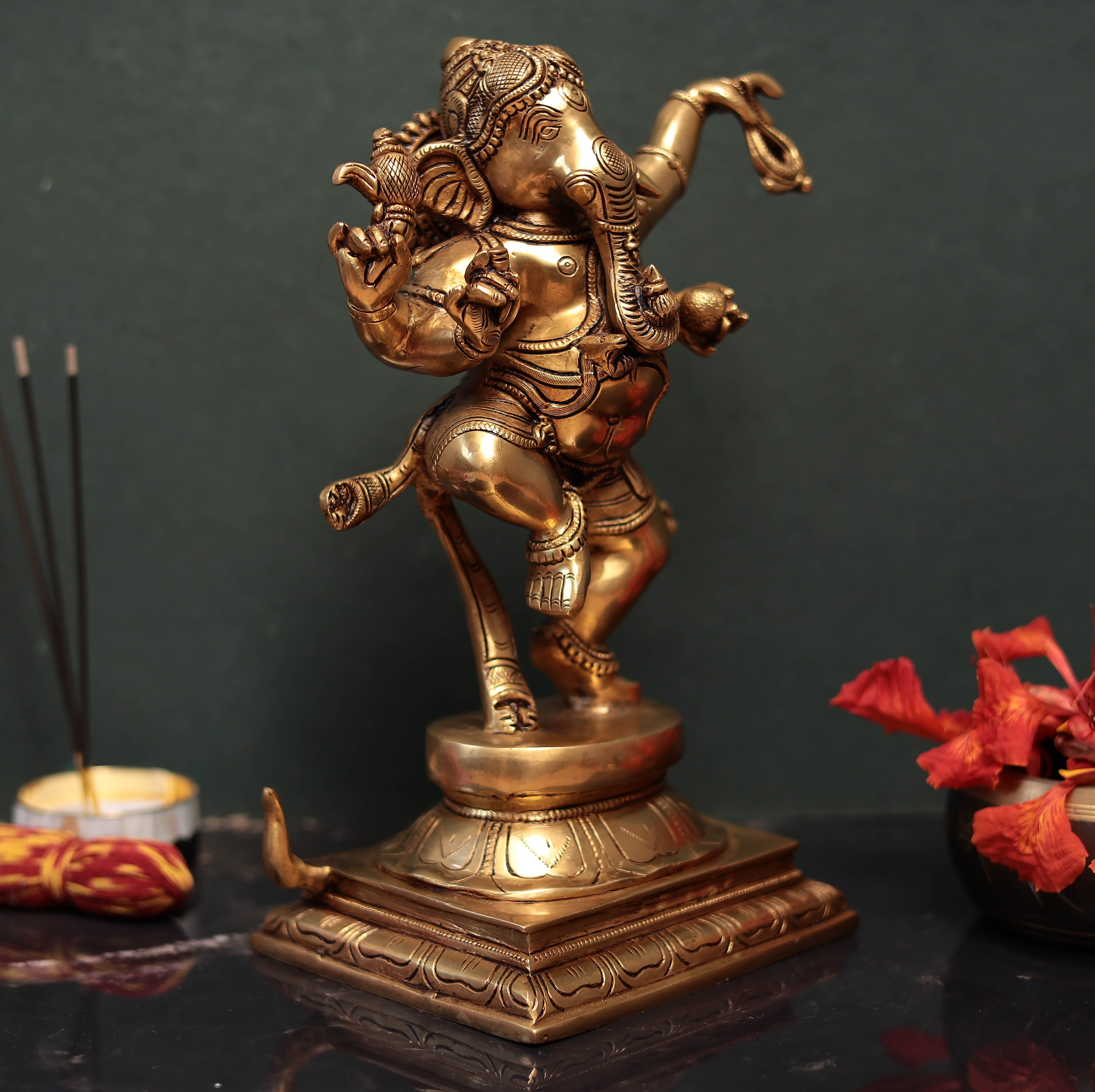 Antique Dhanvantri Dancing Ganesha In Brass In 12 Inches (30.5Cm)