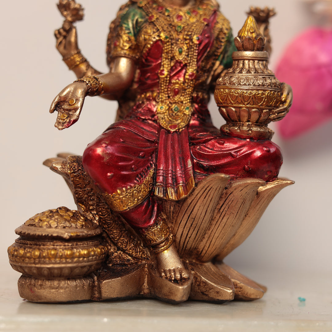 Shubh Lakshmi Kamaatmika Idol in 7"