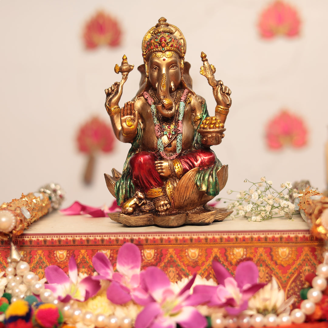 Lotus Ganesh Idol In 7.5 Inches