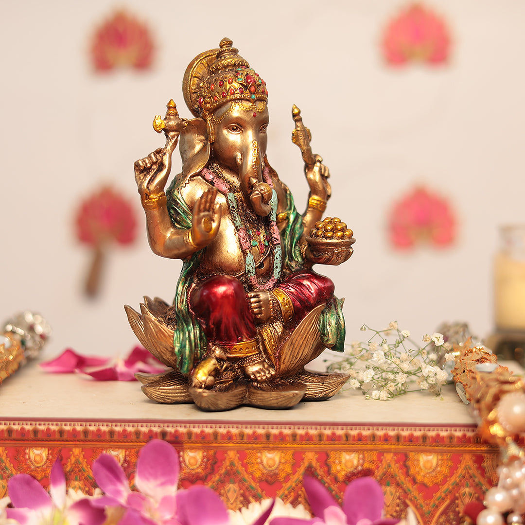 Lotus Ganesh Idol In 7.5 Inches