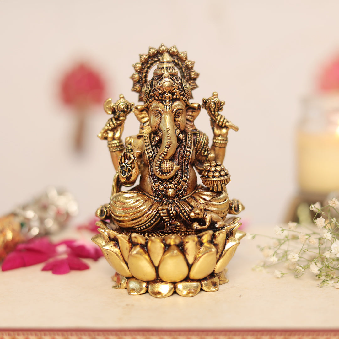 Lakshmi and Ganesh Pair Sitting On Lotus - 4.5 Inches