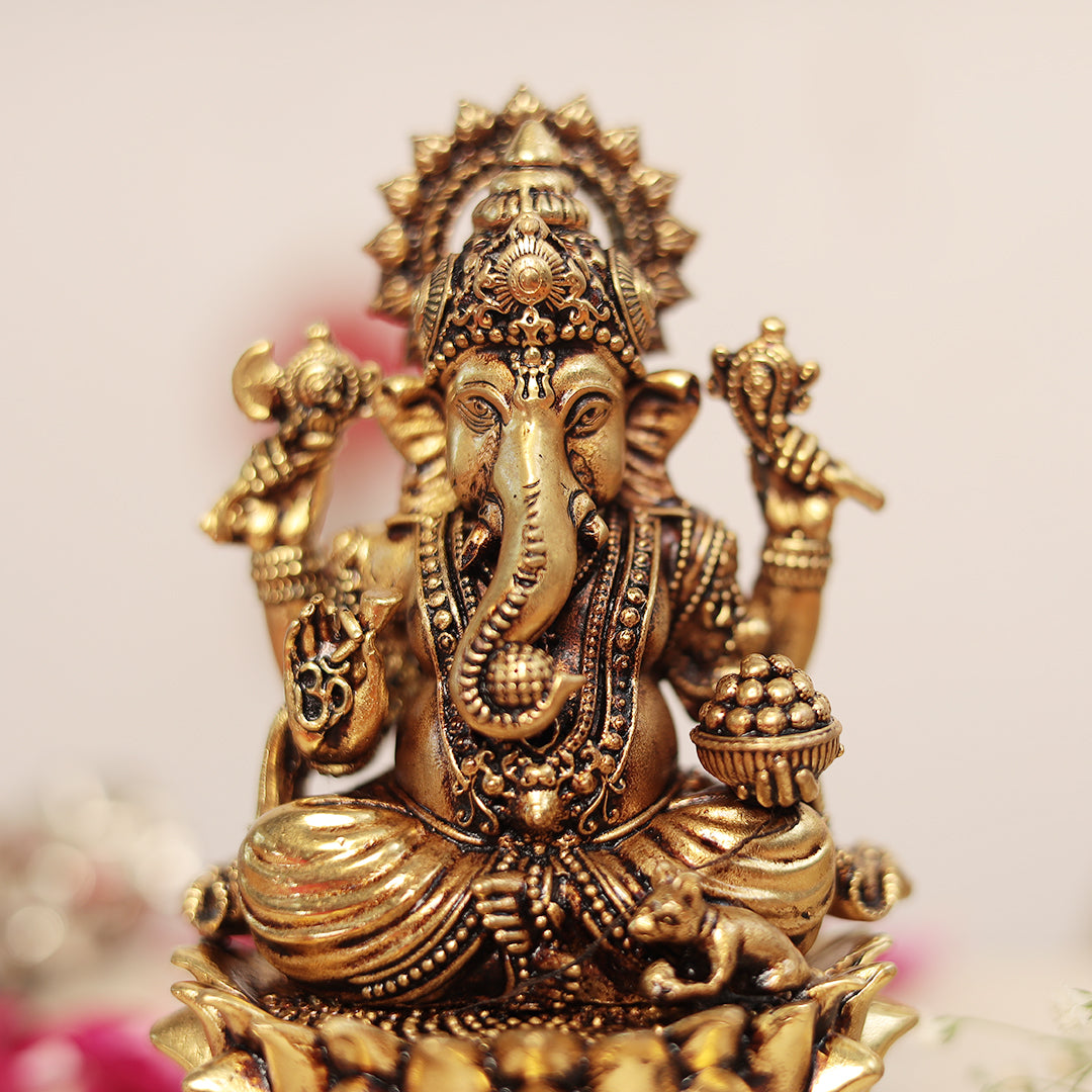 Lakshmi and Ganesh Pair Sitting On Lotus - 4.5 Inches