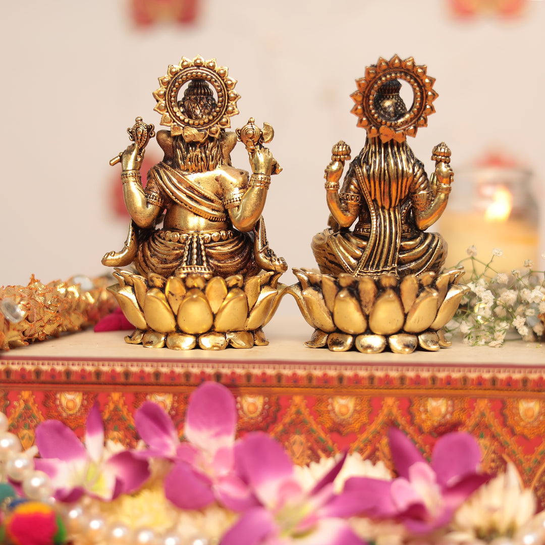 Lakshmi and Ganesh Pair Sitting On Lotus - 4.5 Inches